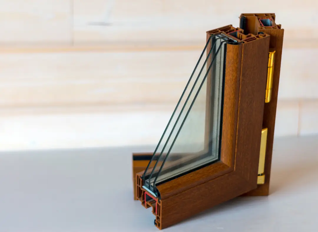 Installation de fenêtre en bois sur mesure Eckbolsheim